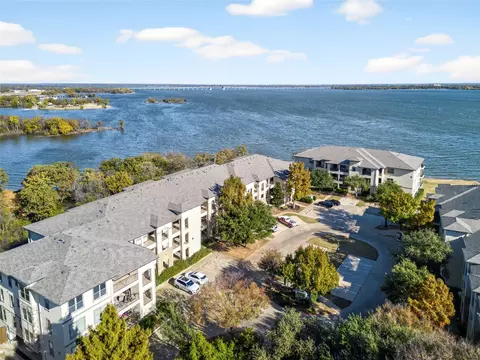 500 Waters Edge Dr #235, Lake Dallas, TX 75065
