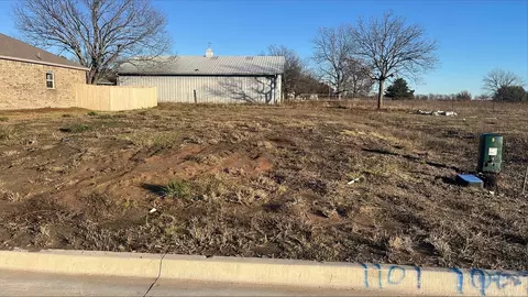 1101 Caspian Ln, Leonard, TX 75452