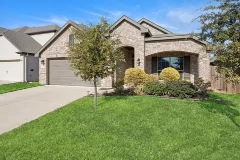 6369 Red Cliff Dr, Fort Worth, TX 76179