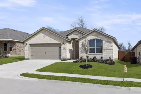 7812 Kingfisher Rd, Aubrey, TX 76227