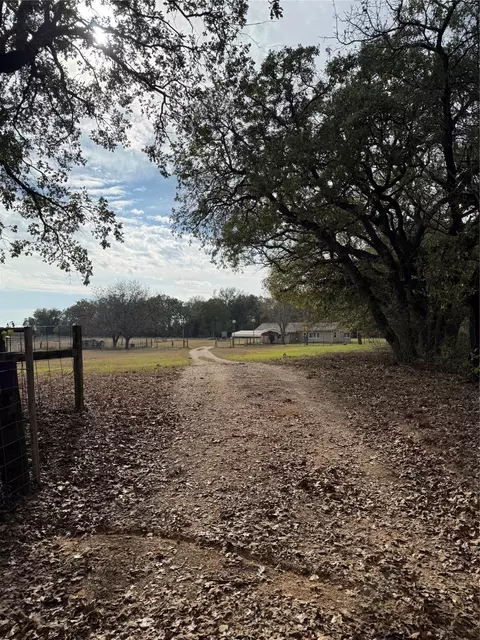 1059 Wildcat Cir, Waco, TX 76705