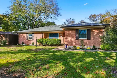 2965 Selma Ln, Farmers Branch, TX 75234