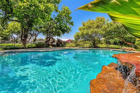 9310 Merritt Rd, Rowlett, TX 75089