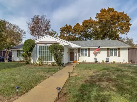 3645 Warick Dr, Dallas, TX 75229