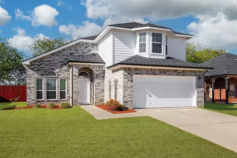 3023 Lake Ridge Dr, Sanger, TX 76266