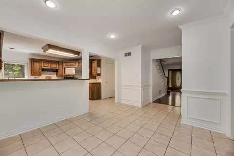 Entry Way - 9712 County Road 2432, Terrell, TX 75160 photo 3 of 3