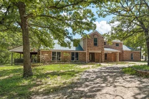 Exterior - 9712 County Road 2432, Terrell, TX 75160 photo 2 of 5