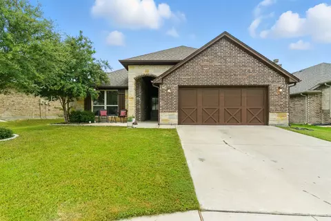 1629 Town Creek Cir, Weatherford, TX 76086