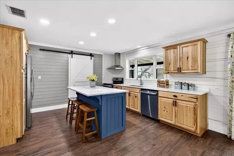 Kitchen - 7981 Fm 1861, Eustace, TX 75124 photo 4 of 4