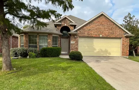 6300 Eagles Rest Dr, Fort Worth, TX 76179