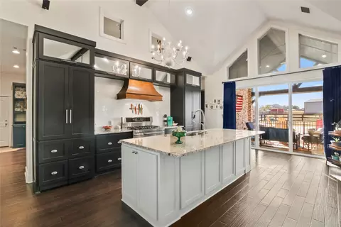 125 George Owens Rd, Ponder, TX 76259
