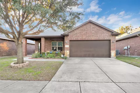 11704 Anna Grace Dr, Burleson, TX 76028
