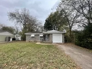 1909 Lee, Mesquite, TX 75149