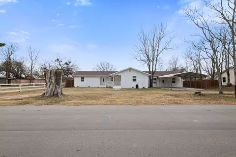 202 Blocker St, Bridgeport, TX 76426