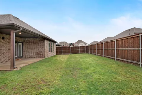 Exterior - 5608 Crestview Dr, Celina, TX 75009 photo 5 of 7