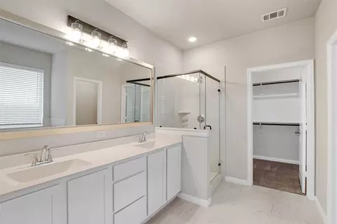 Bath - 5608 Crestview Dr, Celina, TX 75009 photo 3 of 4