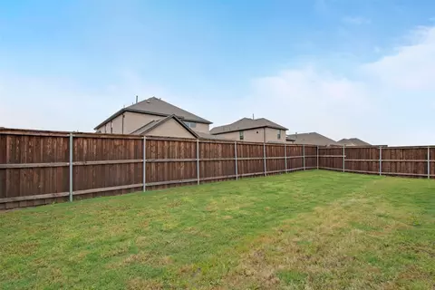 Exterior - 5608 Crestview Dr, Celina, TX 75009 photo 7 of 7