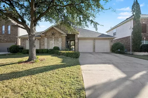 4900 Breezewind Ln, Fort Worth, TX 76123