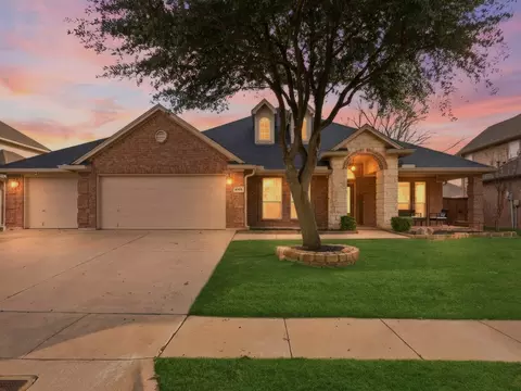 4108 Ainsly Ln, Fort Worth, TX 76244