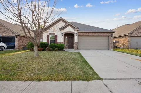 1916 Megan Creek Dr, Little Elm, TX 75068