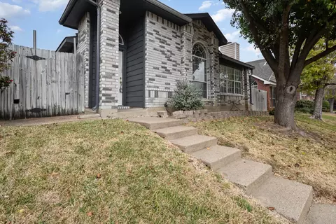 1529 Savannah St, Mesquite, TX 75149
