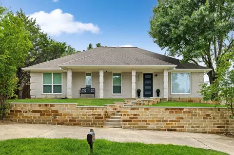 2409 Pebblebrook Ct, Grand Prairie, TX 75050