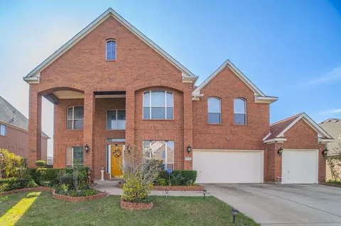 2335 Shackleford Trl, Grand Prairie, TX 75052