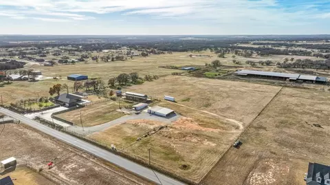 904 County Road 3341, Paradise, TX 76073