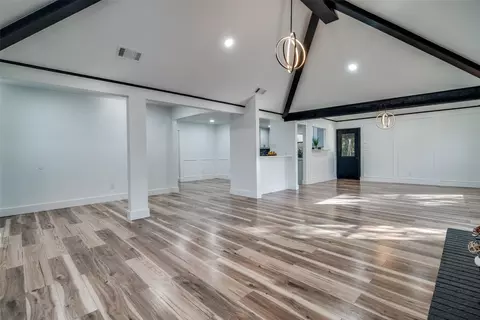 1502 Knob Hill Dr, Garland, TX 75043