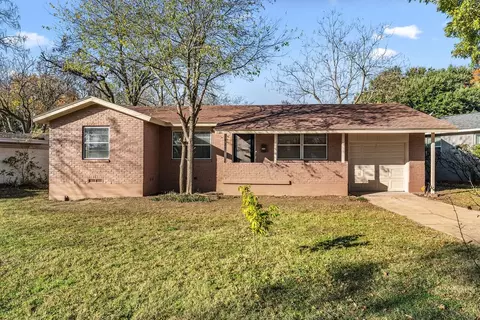 415 Walnut St, Duncanville, TX 75116