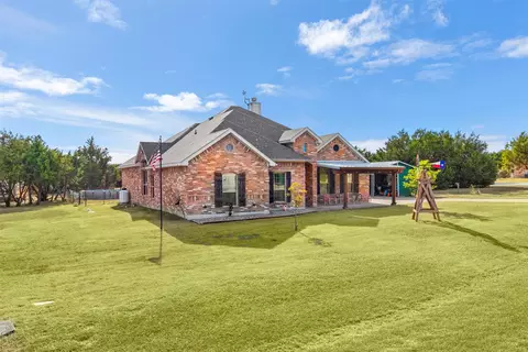 7717 Westover Hills Dr, Rio Vista, TX 76093
