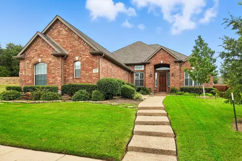 1620 Terrace Dr, Lantana, TX 76226