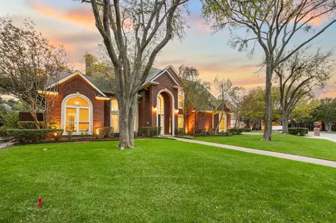 5608 Brushy Creek Trl, Dallas, TX 75252