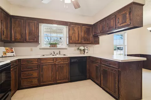 Kitchen - 941 Maple St, Howe, TX 75459 photo 2 of 3