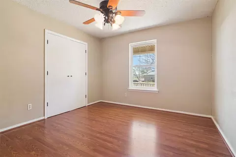 Bedroom - 941 Maple St, Howe, TX 75459 photo 2 of 6
