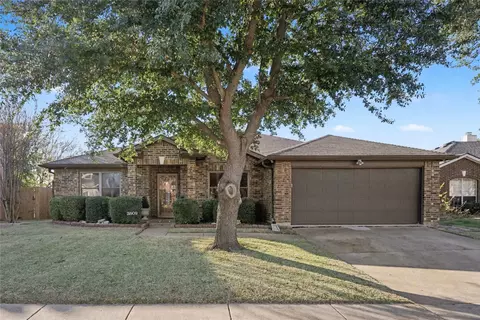 3809 Martha Ln, Rowlett, TX 75088