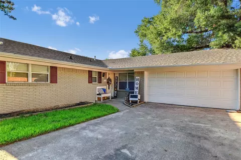 2513 Sunset St, Denison, TX 75020