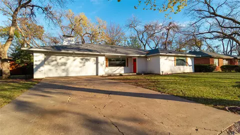 3446 Silverwood Ln, Dallas, TX 75233