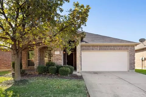 4568 Fern Vly, Fort Worth, TX 76244