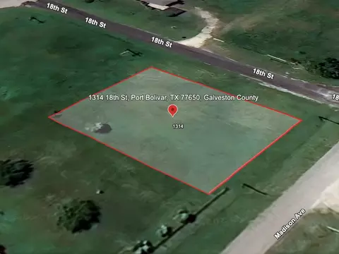 1314 18th St, Port Bolivar, TX 77650