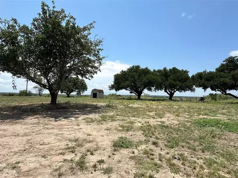 7404 Boswell Ct, Lipan, TX 76462