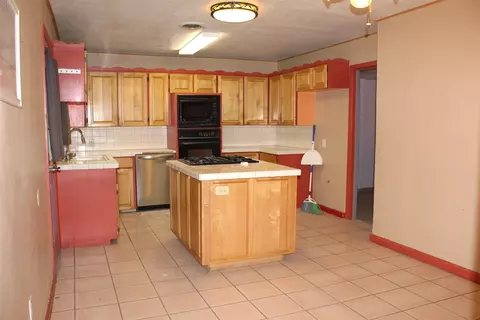 Kitchen - 602 Westview Dr, Abilene, TX 79603 photo 1 of 4