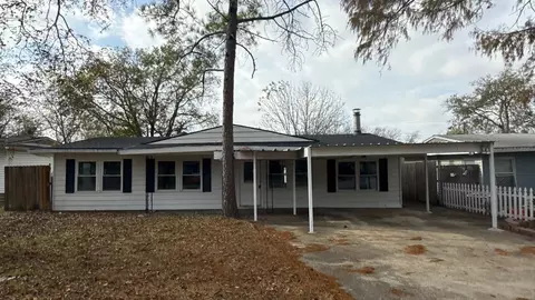 203 Fielding Dr, Mesquite, TX 75149