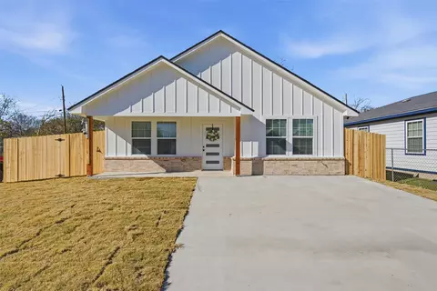 945 Holt Ave, Waco, TX 76706