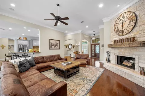 7020 Ledge Stone Dr, Mcgregor, TX 76657 photo 5