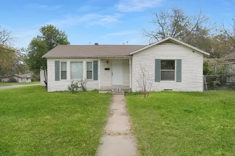 1022 Churchill Rd, Fort Worth, TX 76114