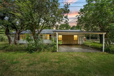 102 Creek Dr, Whitney, TX 76692
