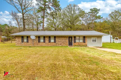 198 Seven Pines Rd, Benton, LA 71006