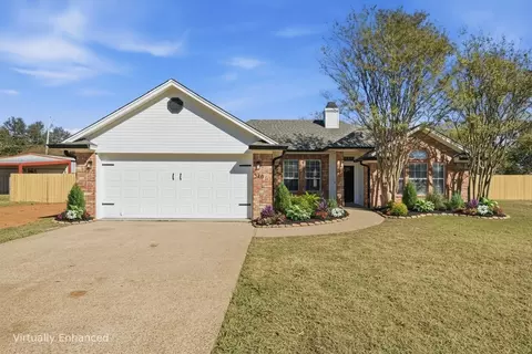 248 Parkhaven Dr, Woodway, TX 76712