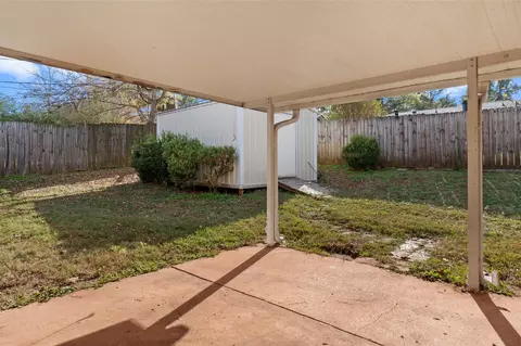 Exterior - 809 Princesa Dr, Haughton, LA 71037 photo 3 of 4